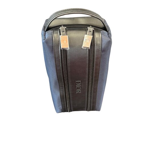 Dior Men’s Toiletry Bag – Black/Grey – Embossed Logo – GWP – NIB - Picture 3 of 3